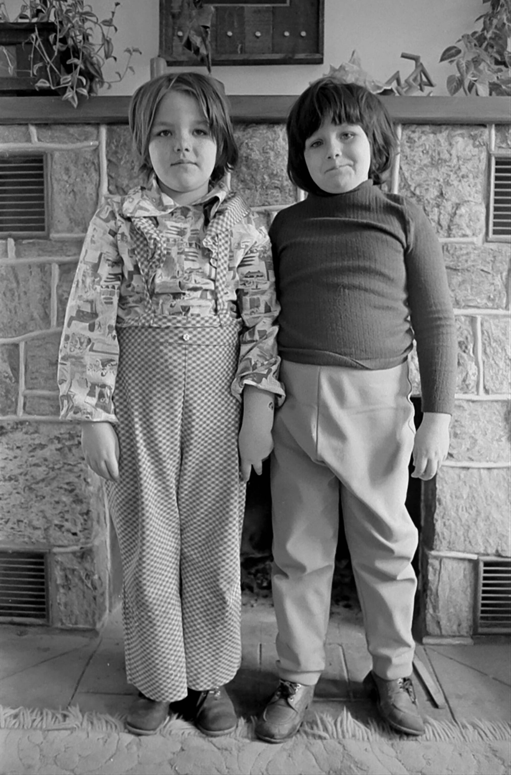 two-unknown-kids
